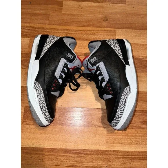 Air Jordan 3 Retro OG Mid Black Cement Size 10 - Picture 3 of 8
